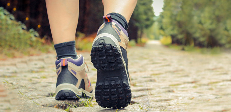 mountaineering boots